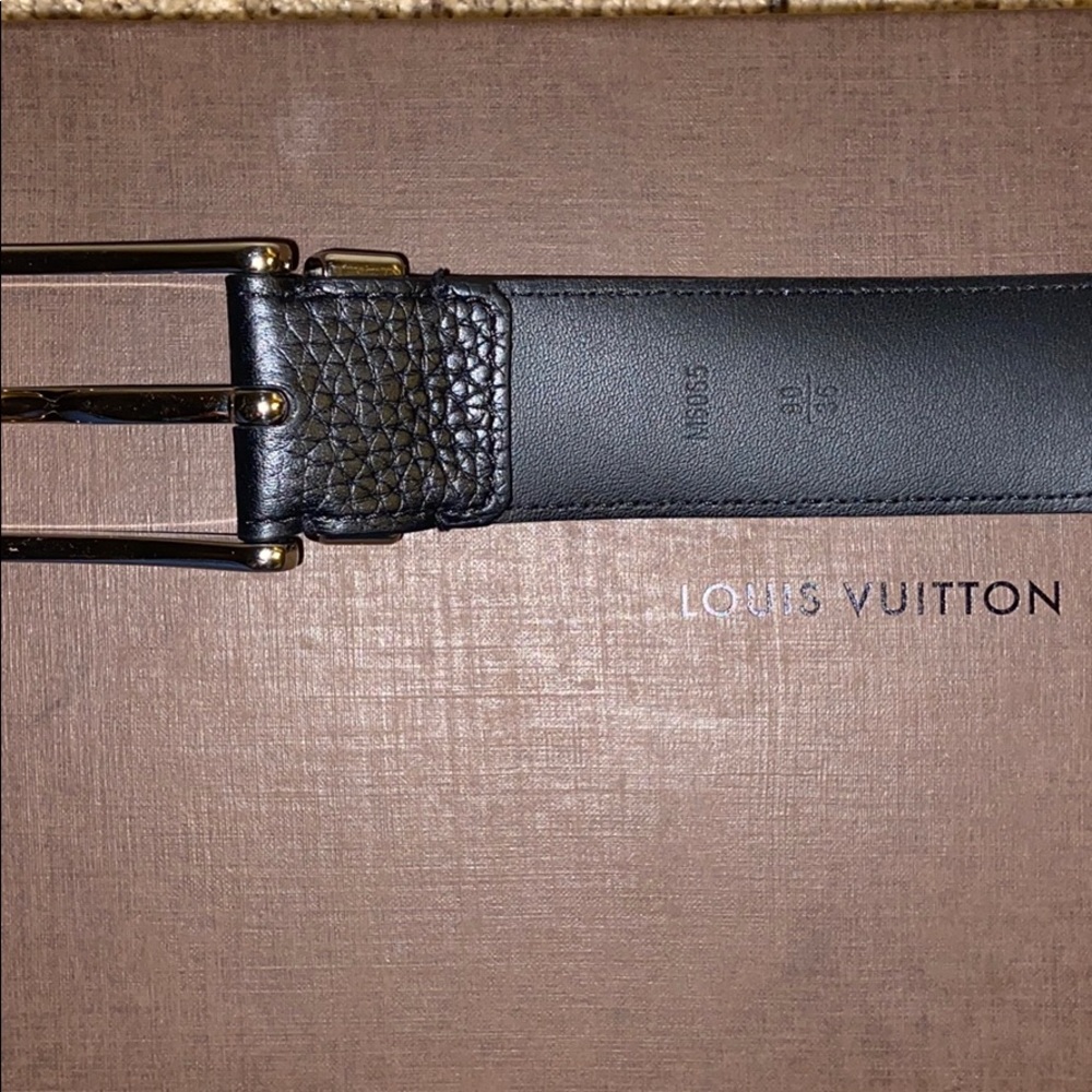 Men LV Belt - Picture 7 of 11